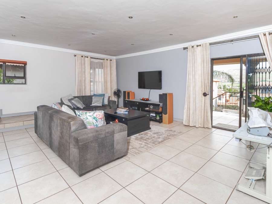 4 Bedroom Property for Sale in Birdwood Estate North West